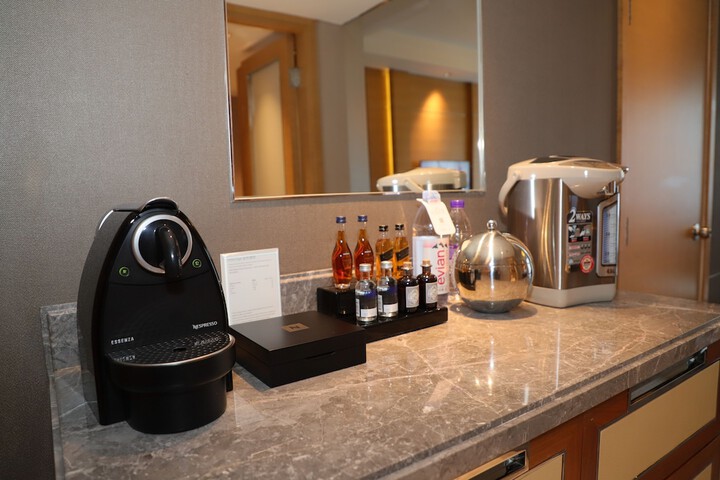 Minibar