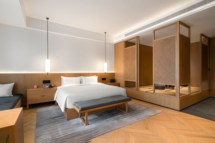 Room 18 of 55