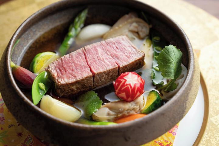 Dining Photos