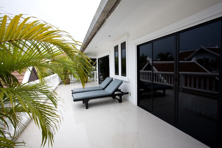 Terrace/Patio 33 of 50