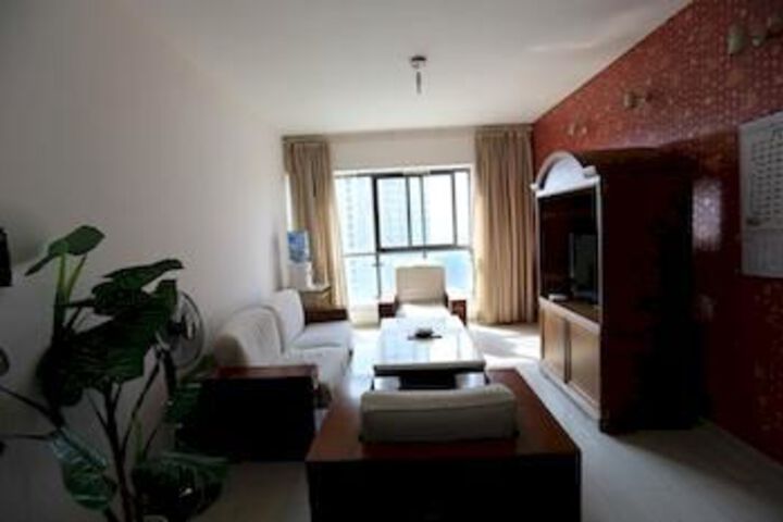 Room 72 of 93