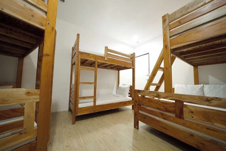 Room 29 of 70