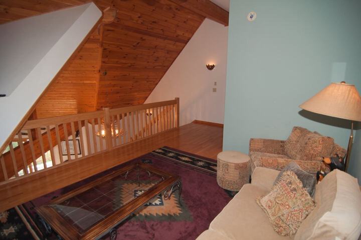 Room 9 of 35