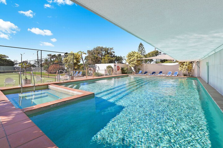 Pool 45 of 56