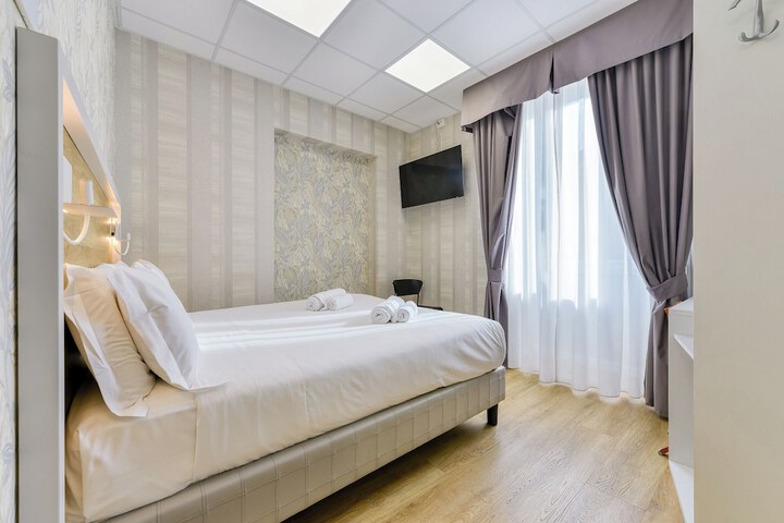 Room 8 of 58