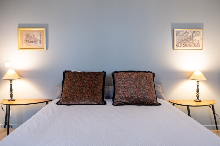Room 3 of 72
