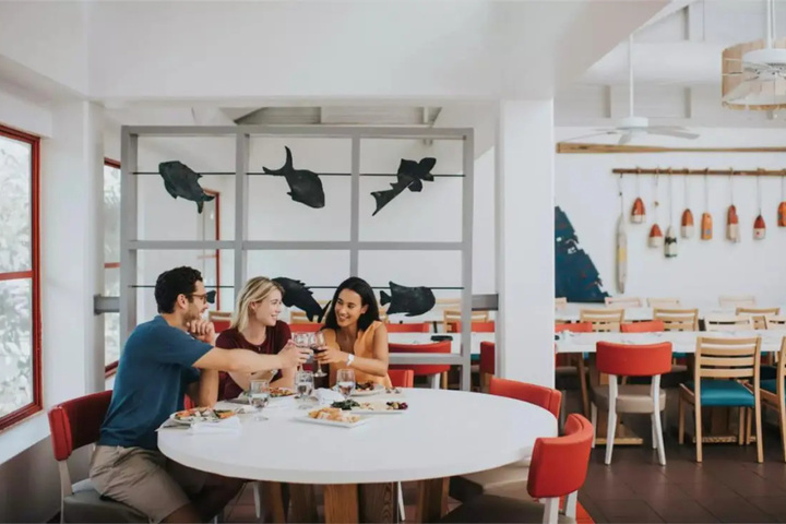 Dining 10 of 10