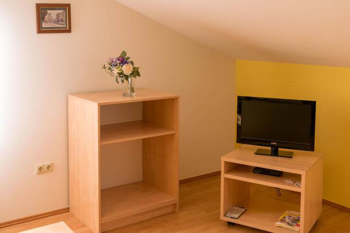 Room 29 of 60