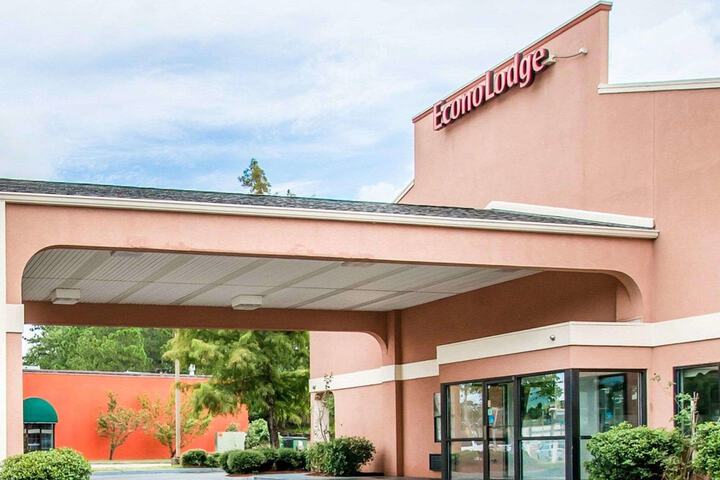 Econo Lodge Dothan Dothan Al 2910 Ross Clark Circle 36301