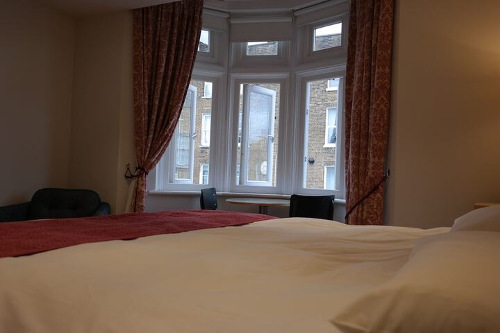 Room 20 of 56