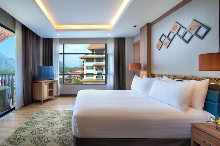 Room 15 of 67