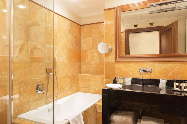 Bathroom Interior Photo