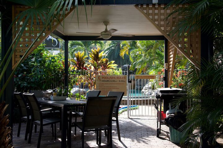 Property Grounds 53 of 71
