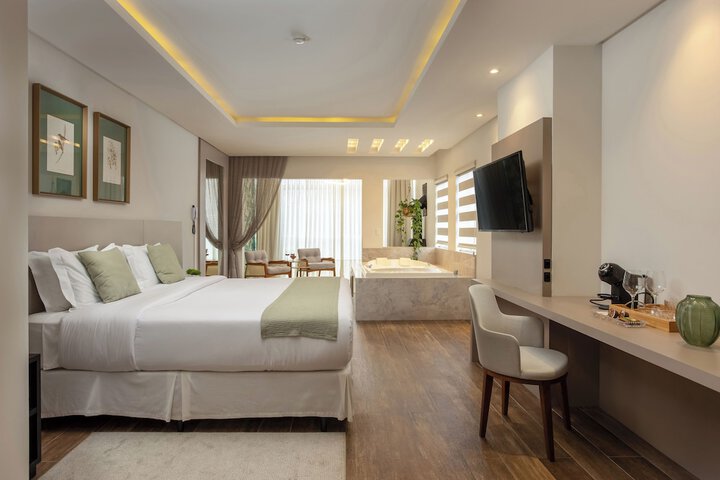 Room 27 of 111