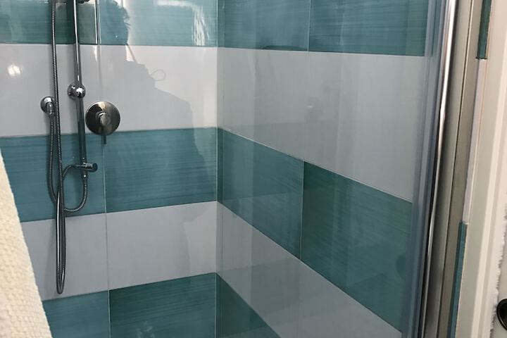 Room 14 of 26