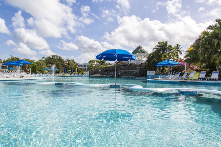 Pool 36 of 111