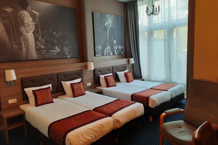 Room 13 of 45