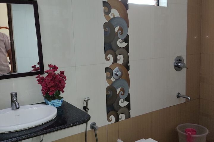 Room 45 of 65