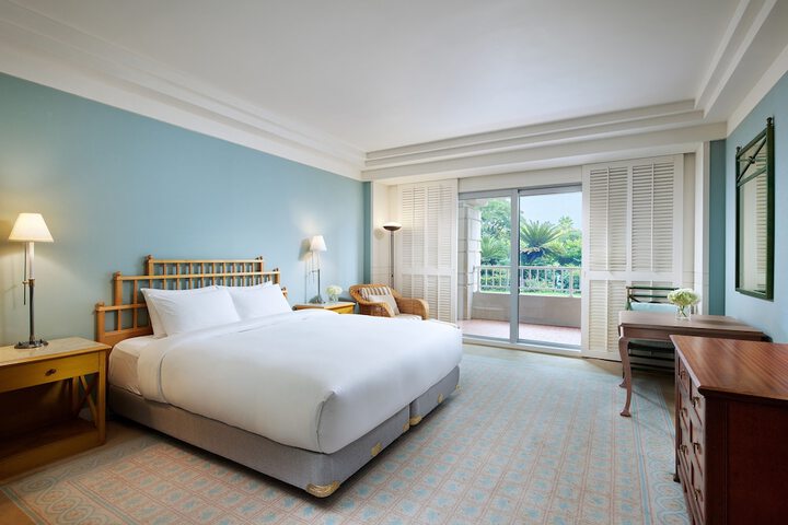 Room 21 of 77