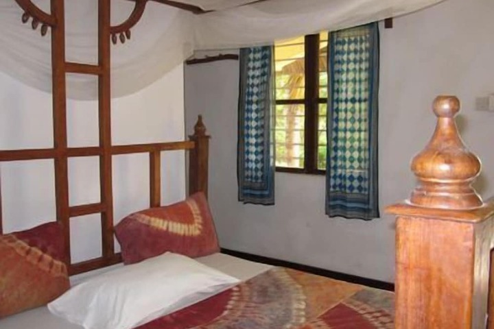 Room 14 of 46
