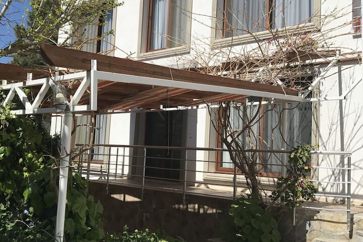 Terrace/Patio 21 of 94