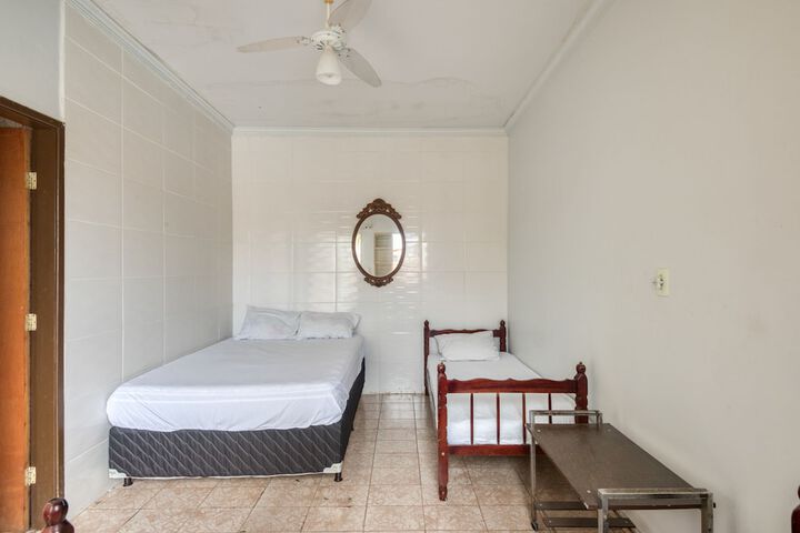 Room 19 of 22