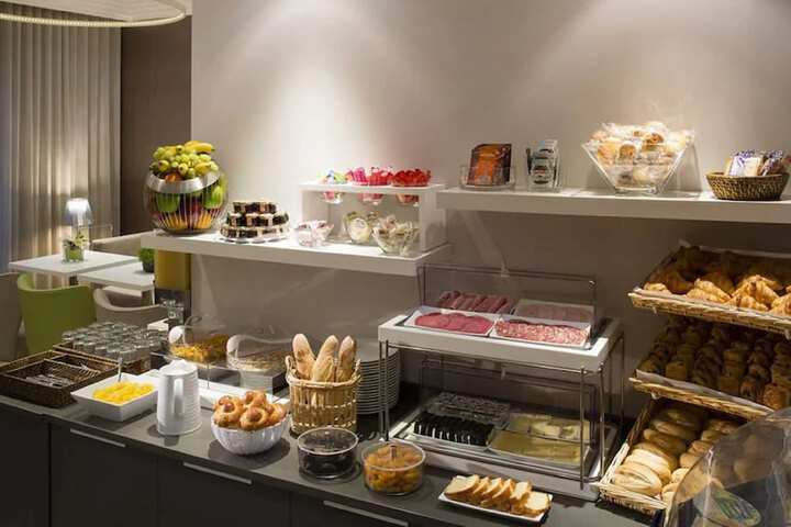 Dining Photos