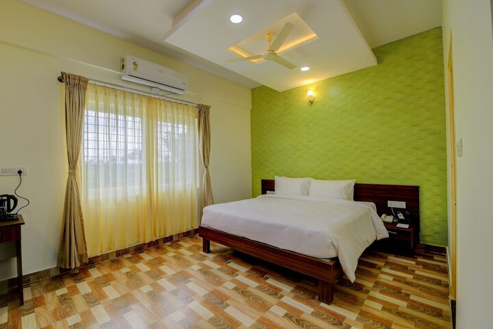 Room 14 of 26