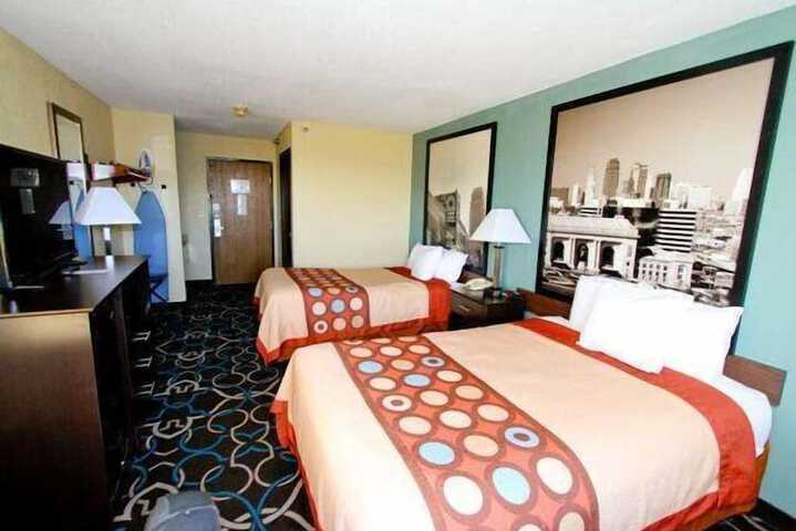 2 Double Beds (1 of 9)