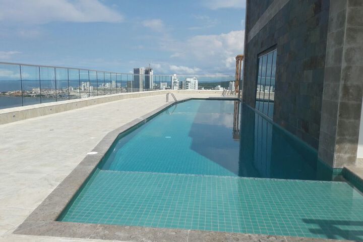 Pool 25 of 27