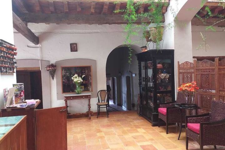 Hotel 65 of 67