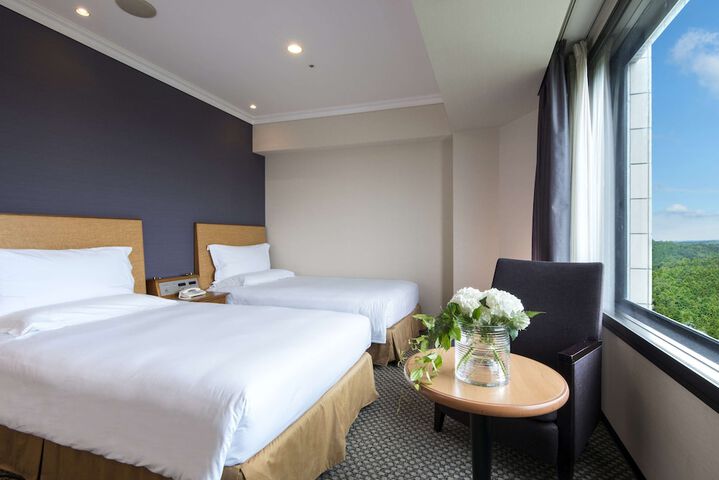 Room 28 of 128