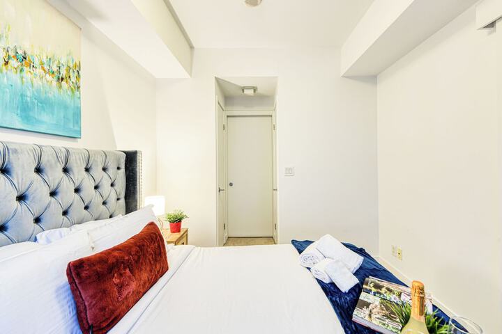 Room 13 of 148