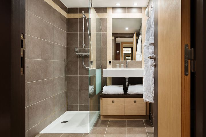 Bath Interior
