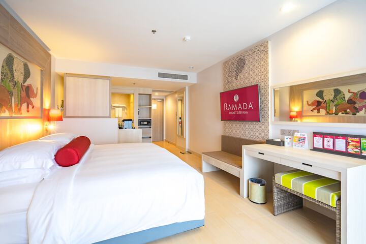 Room 64 of 220