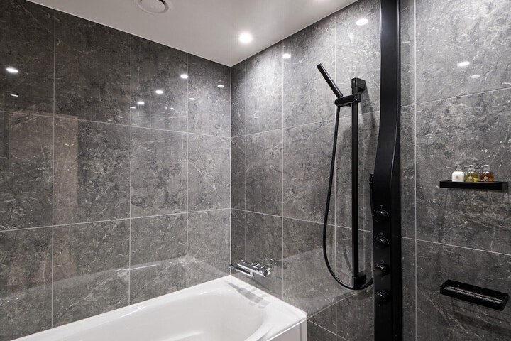 Bath Interior