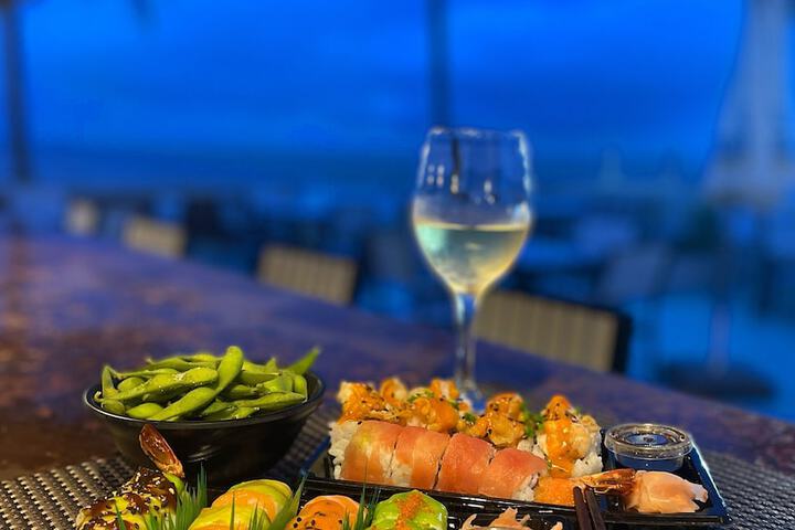 Dining 71 of 100