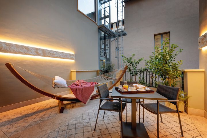 Terrace/Patio 61 of 112