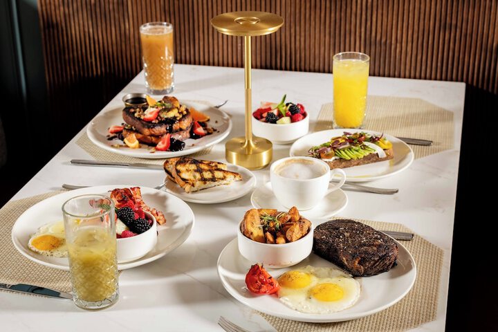 Breakfast/Coffee Service 66 of 85