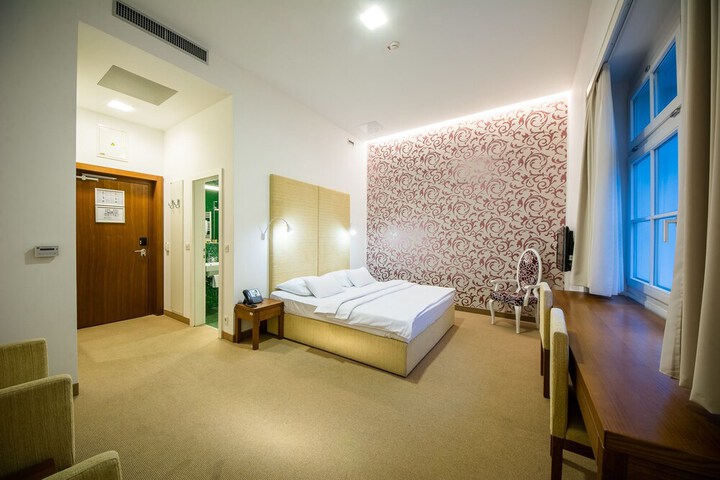 Room 20 of 68