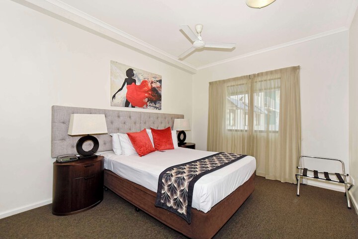 Room 12 of 42