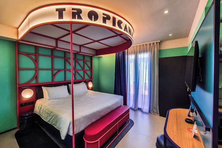 Room 50 of 127