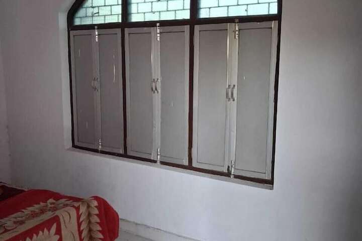 Room 13 of 45