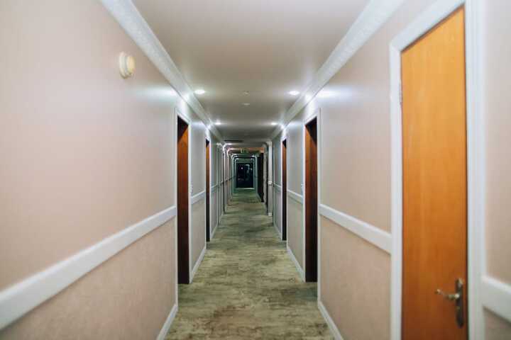 Ballroom/Hall 24 of 27