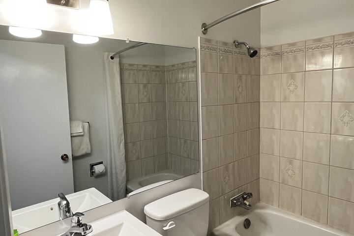 Room 29 of 38