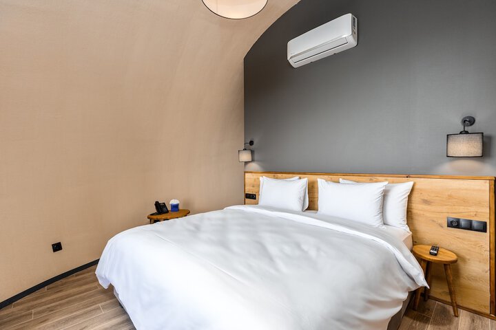 Room 21 of 112