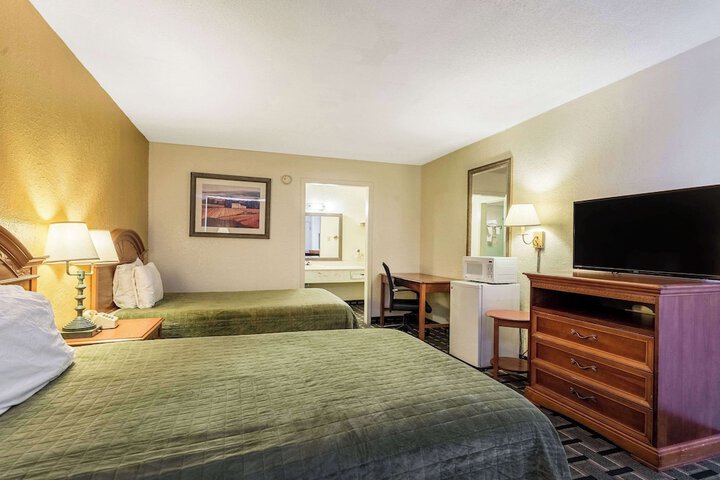 Double Bed (5 of 17)