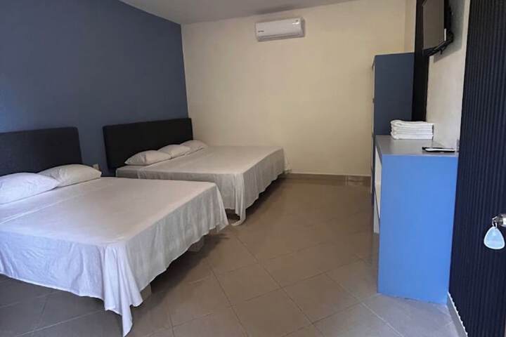 Room 4 of 24