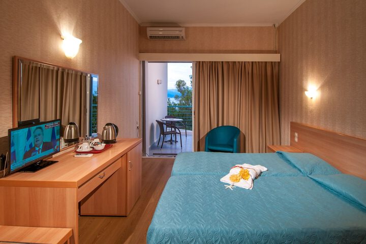 Room 4 of 29