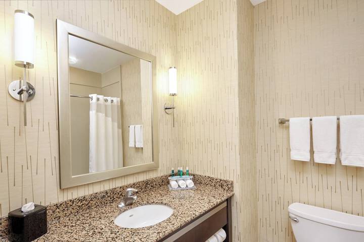Clean Restrooms